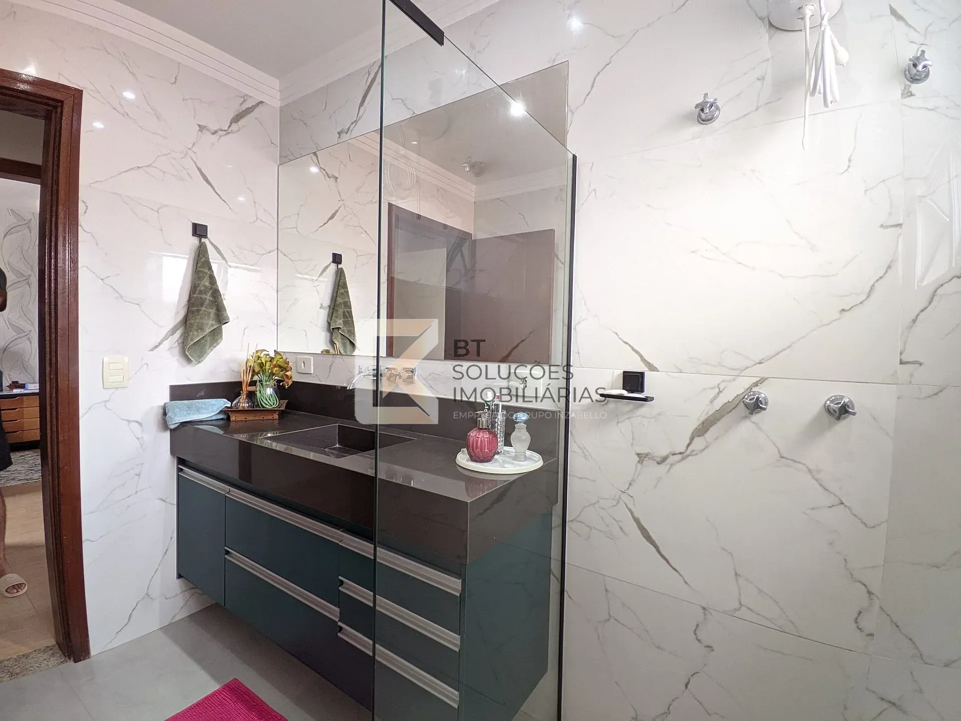 Casa, 3 quartos, 262 m² - Foto 35