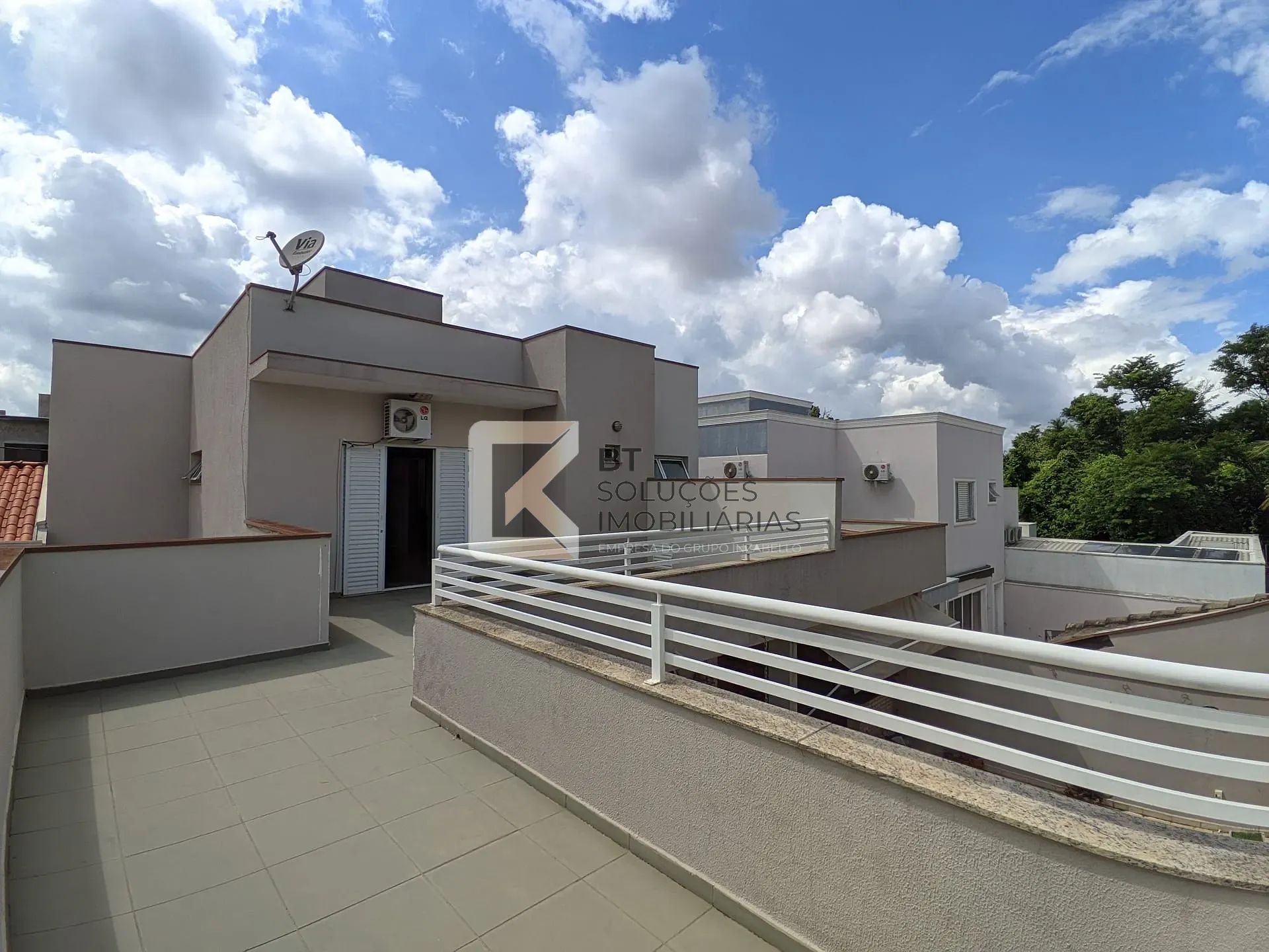 Casa, 3 quartos, 262 m² - Foto 51