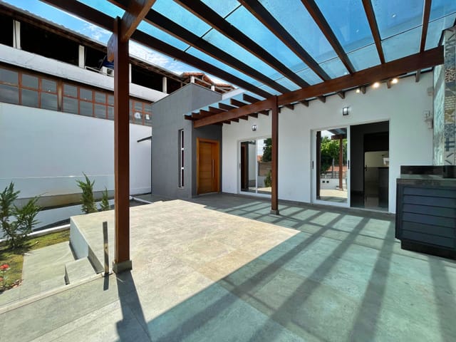 Foto do Casa - Casa para locação com 3 quartos (1 suíte) armários planejados e duas vagas, Planalto, Belo Horizonte, MG | Deltalar Imóveis