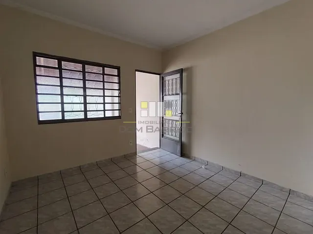 Casa com 250m² 2 quartos e 1 banheiro, à venda, no bairro Jardim Santa Madalena em Sumaré
