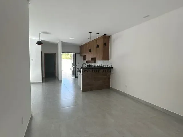 Casa com 175m² 3 quartos e 2 banheiros, à venda, no bairro Loteamento Villa Branca em Jacareí