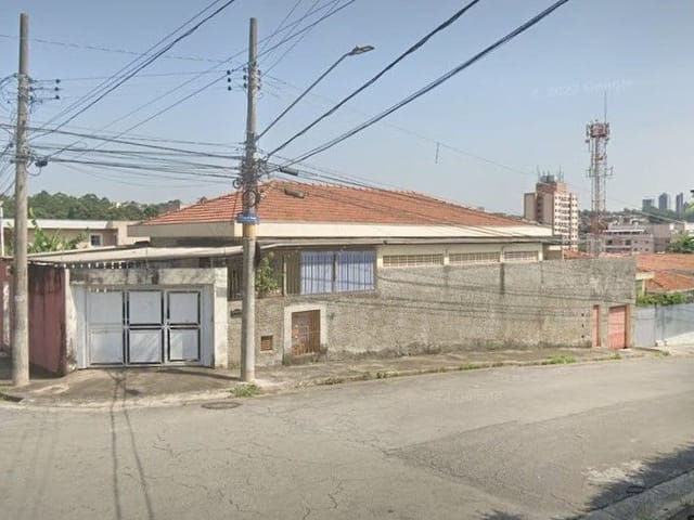Casa com 250m² 5 quartos e 4 banheiros, à venda, no bairro Jardim Sarah em São Paulo