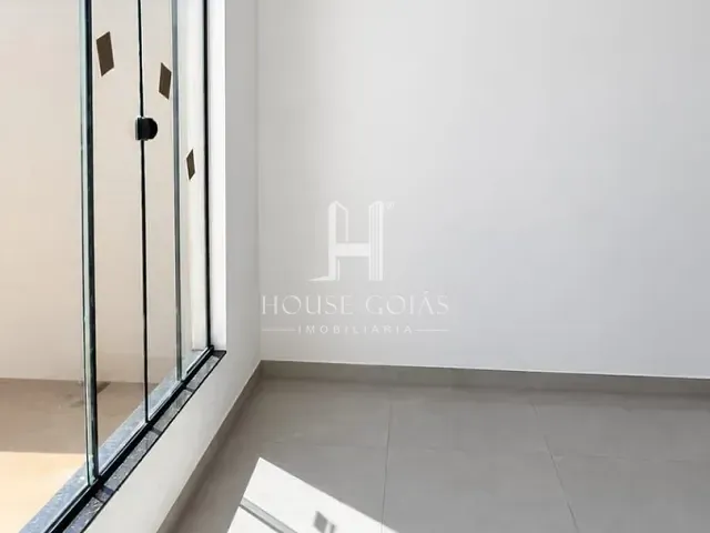 Casa com 180m² 2 quartos e 2 banheiros, à venda, no bairro Residencial Nova Cidade em Nerópolis