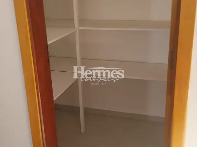 Casa com 300m² 3 quartos e 2 banheiros, à venda, no bairro João Aranha em Paulínia