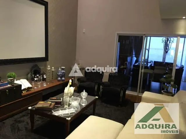 Casa com 403m² 3 quartos e 4 banheiros, à venda, no bairro Estrela em Ponta Grossa