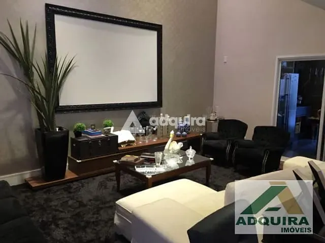 Casa com 403m² 3 quartos e 4 banheiros, à venda, no bairro Estrela em Ponta Grossa