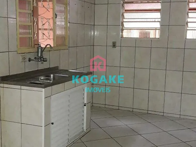 Casa com 250m², para alugar, no bairro Jardim Satélite em São José dos Campos