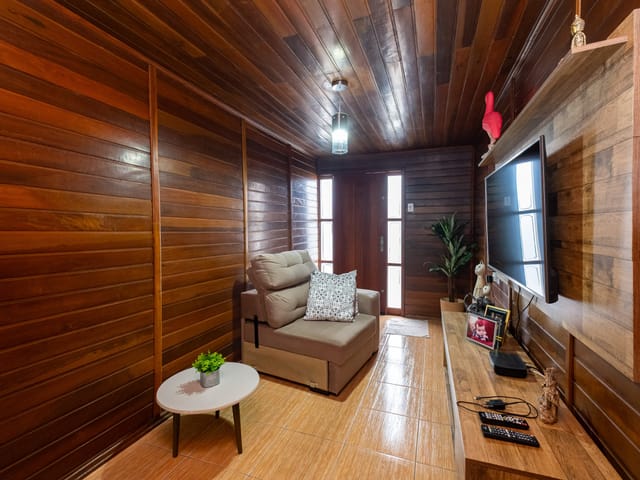 Casa com 425m² 3 quartos e 2 banheiros, à venda, no bairro São Gonçalo em Pelotas