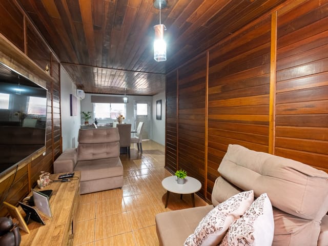 Casa com 425m² 3 quartos e 2 banheiros, à venda, no bairro São Gonçalo em Pelotas