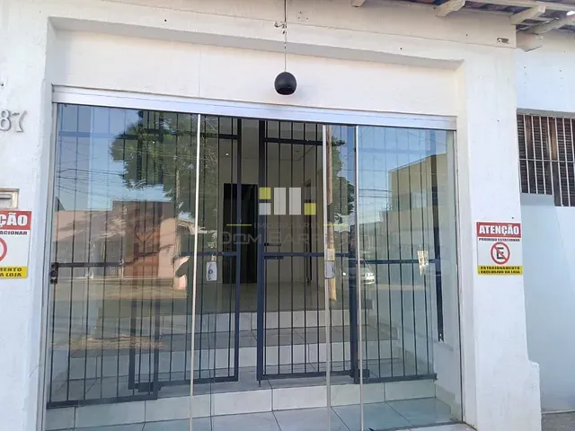 Casa para alugar, no bairro Centro em Sumaré