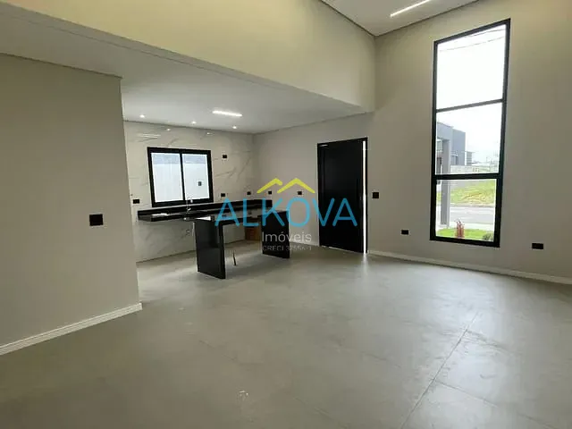 Casa com 250m² 3 quartos e 4 banheiros, à venda, no bairro Loteamento Fazenda Ronda em São José dos Campos