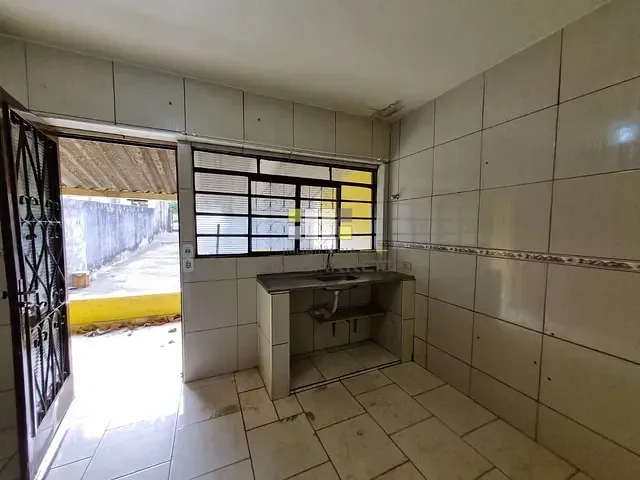 Casa com 140m² 1 quarto e 1 banheiro, à venda, no bairro Jardim Bom Retiro (Nova Veneza) em Sumaré