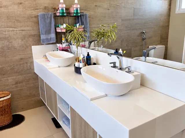 Casa 3 quartos e 5 banheiros, à venda, no bairro Swiss Park em Campinas