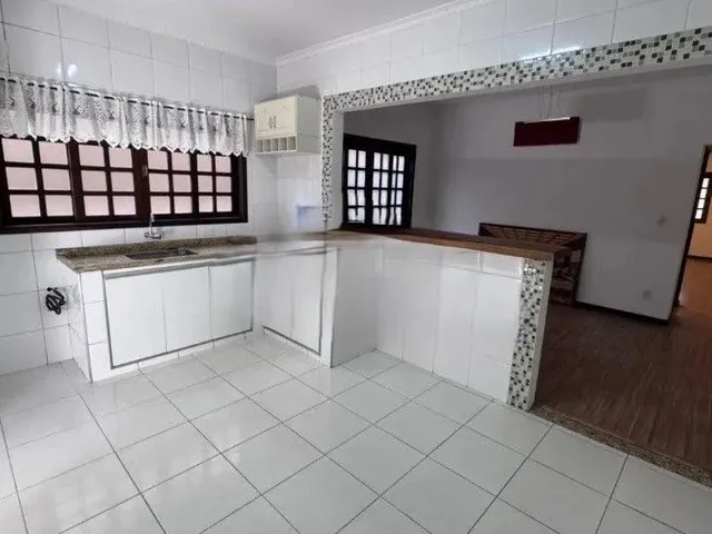Casa com 157m² 4 quartos e 3 banheiros, à venda, no bairro Residencial de Ville em São José Dos Campos