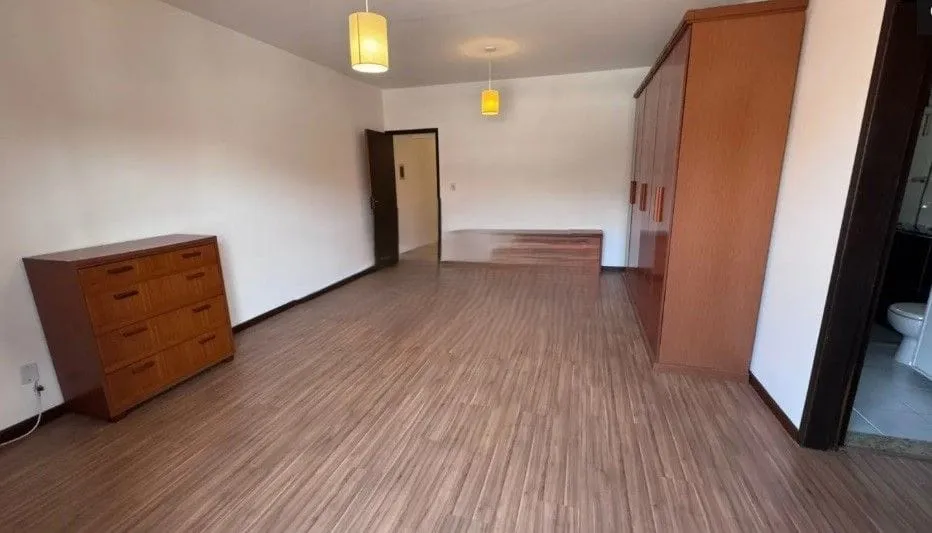 Casa, 4 quartos, 200 m² - Foto 9