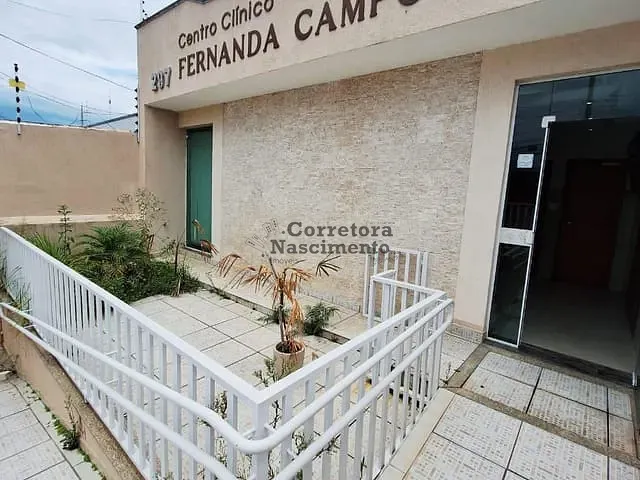 Casa com 160m², para alugar, no bairro Vila Pinheiro em Jacareí