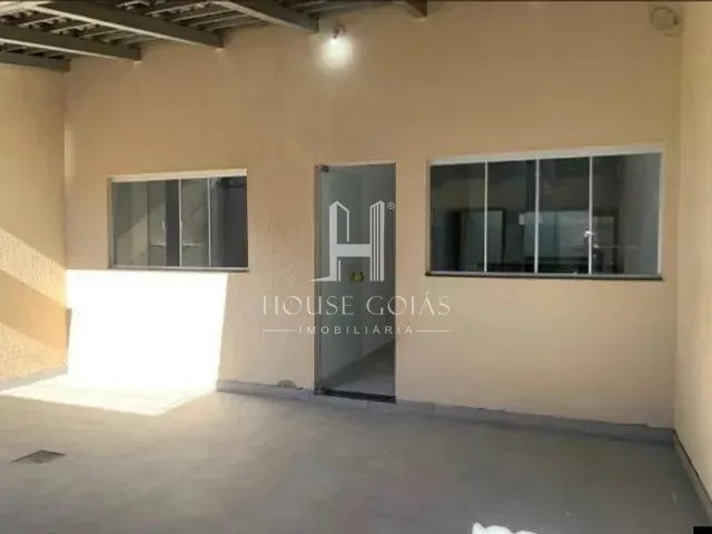 Casa 2 quartos e 2 banheiros, à venda, no bairro Residencial Itaipu em Goiânia
