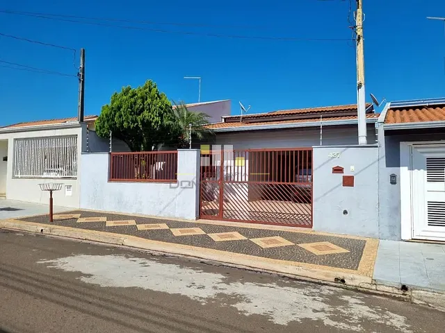 Casa com 320m² 3 quartos e 2 banheiros, à venda, no bairro Jardim Macarenko em Sumaré
