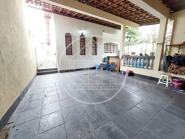 Casa com 311m² 3 quartos e 2 banheiros, à venda, no bairro Jardim das Imbuias em São Paulo