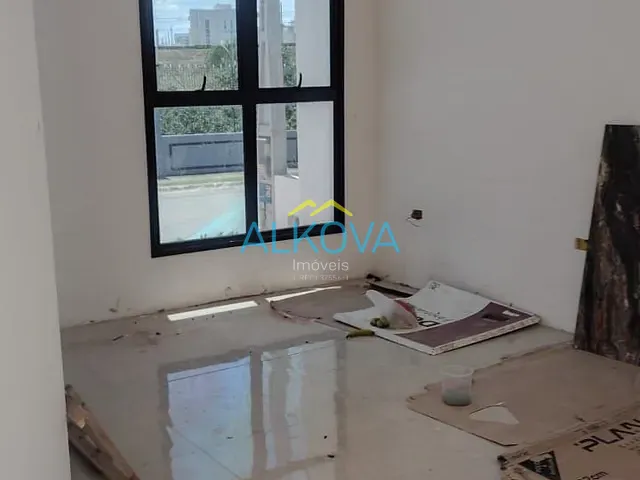 Casa com 250m² 3 quartos e 2 banheiros, à venda, no bairro Residencial Colinas em Caçapava