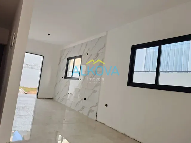 Casa com 250m² 3 quartos e 2 banheiros, à venda, no bairro Residencial Colinas em Caçapava