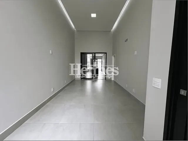 Casa com 200m² 3 quartos e 4 banheiros, à venda, no bairro Vila Monte Alegre em Paulínia