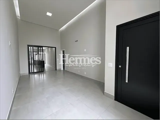 Casa com 200m² 3 quartos e 4 banheiros, à venda, no bairro Vila Monte Alegre em Paulínia