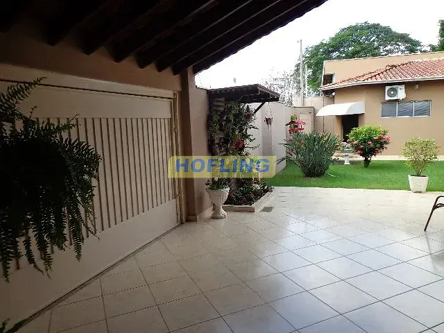 Casa com 355m² 3 quartos e 3 banheiros, à venda, no bairro Jardim Kennedy em Rio Claro