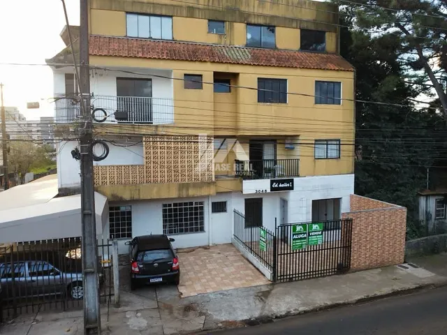 Casa 2 quartos e 1 banheiro, à venda ou para alugar, no bairro Santa Cruz em Guarapuava