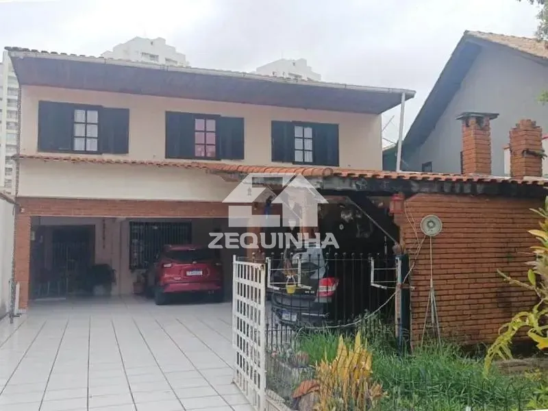 Casa, 4 quartos, 260 m² - Foto 1