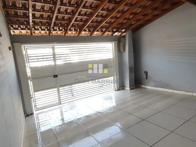 Casa com 125m² 2 quartos e 1 banheiro, à venda, no bairro Parque Jatobá (Nova Veneza) em Sumaré