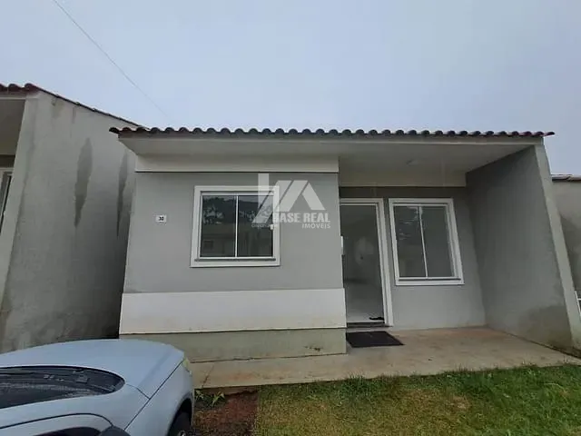 Casa 2 quartos e 1 banheiro, à venda, no bairro Contorno em Ponta Grossa