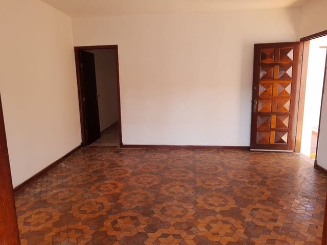 Casa com 150m² 2 quartos e 2 banheiros, à venda, no bairro Aparecida em Bragança Paulista