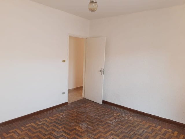 Casa com 150m² 2 quartos e 2 banheiros, à venda, no bairro Aparecida em Bragança Paulista