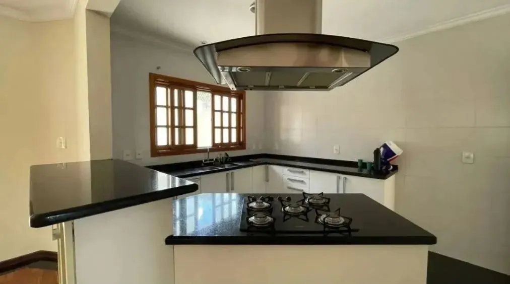 Casa, 3 quartos, 251 m² - Foto 8