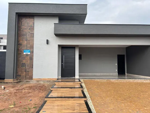 Casa 3 quartos e 4 banheiros, à venda, no bairro Engenho Velho em Nova Odessa