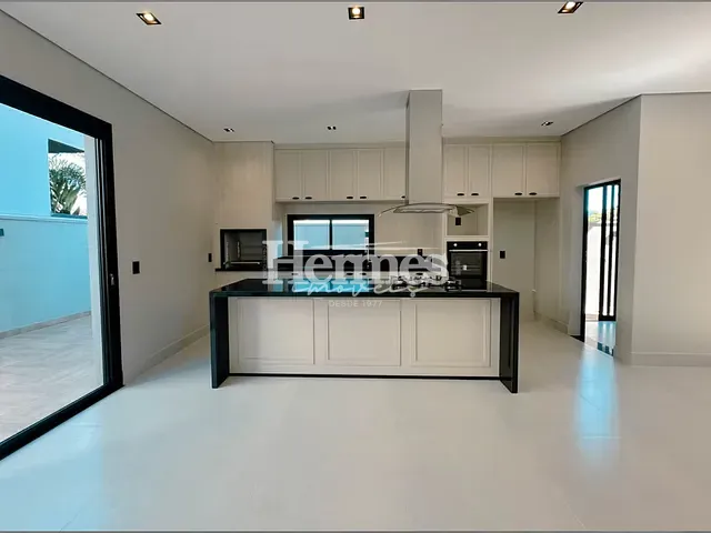 Casa com 208m² 3 quartos e 4 banheiros, à venda, no bairro Vila Monte Alegre em Paulínia