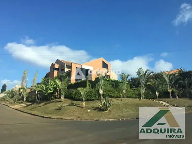Casa com 1980m² 6 quartos e 6 banheiros, à venda, no bairro Jardim Carvalho em Ponta Grossa