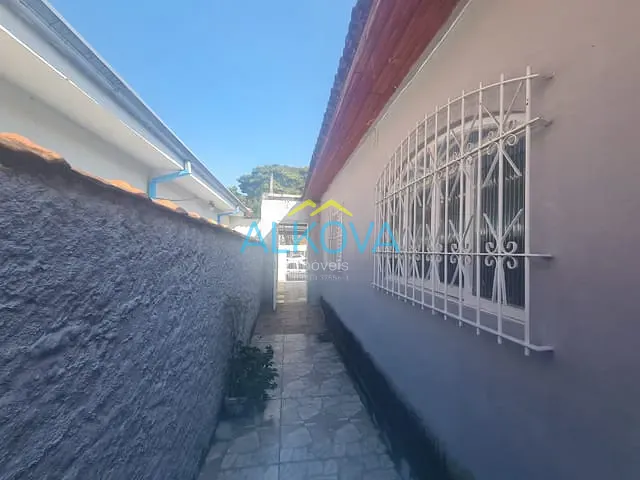 Casa 2 quartos e 1 banheiro, à venda, no bairro Jardim Satélite em São José dos Campos