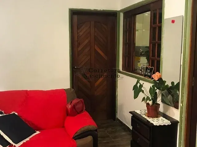 Casa com 140m² 2 quartos e 3 banheiros, à venda, no bairro Parque dos Príncipes em Jacareí
