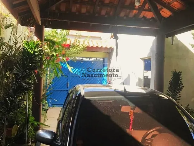 Casa com 140m² 2 quartos e 3 banheiros, à venda, no bairro Parque dos Príncipes em Jacareí