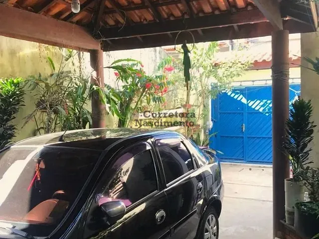 Casa com 140m² 2 quartos e 3 banheiros, à venda, no bairro Parque dos Príncipes em Jacareí