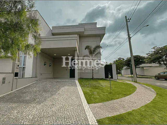 Casa com 208m² 3 quartos e 4 banheiros, à venda, no bairro Vila Monte Alegre em Paulínia