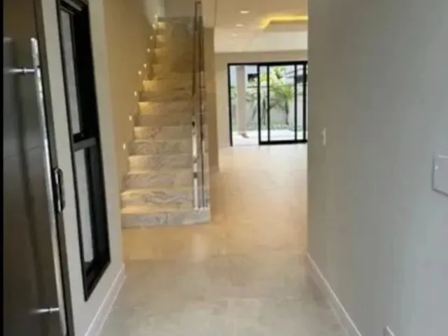 Casa com 450m² 4 quartos e 6 banheiros, à venda, no bairro Jardim do Golfe em São José Dos Campos