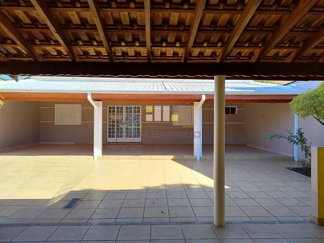 Casa com 300m² 3 quartos e 1 banheiro, à venda, no bairro Jardim São Domingos em Sumaré