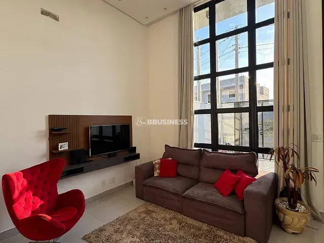 Casa 3 quartos e 2 banheiros, à venda, no bairro Jardim São Sebastião em Hortolândia