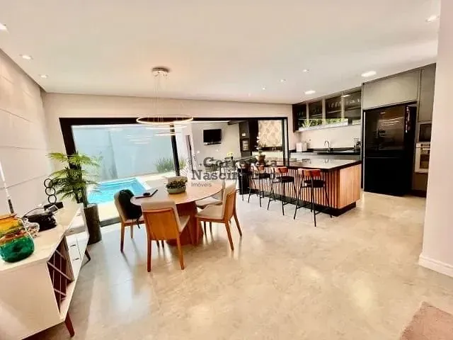 Casa com 250m², à venda, no bairro Urbanova V em São José dos Campos