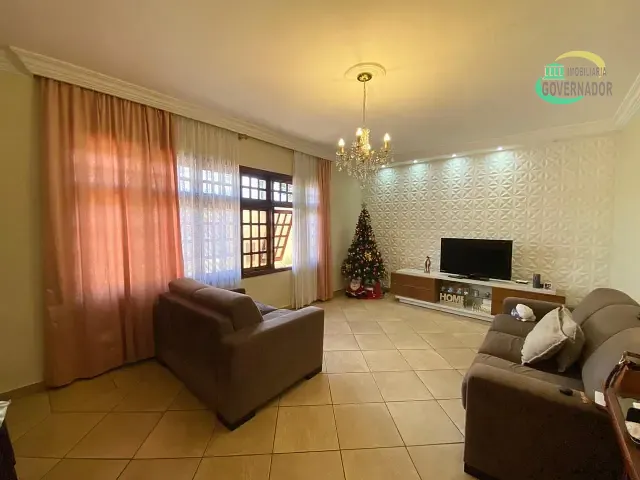 Casa com 420m² 3 quartos e 3 banheiros, para alugar, no bairro Vila Aeroporto em Campinas