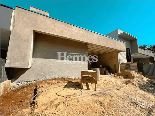Casa com 250m² 3 quartos e 4 banheiros, à venda, no bairro Parque Brasil 500 em Paulínia