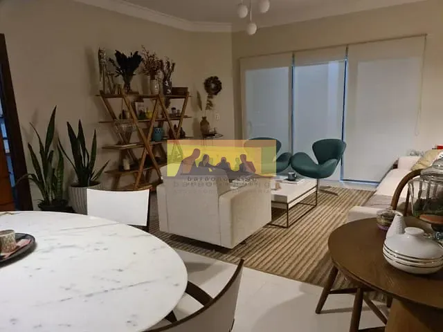 Casa com 345m² 3 quartos e 5 banheiros, à venda ou para alugar, no bairro Betel em Paulínia